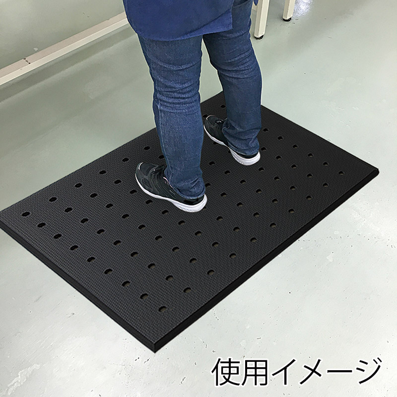カーボーイ 足腰マット　穴あき Lサイズ AM-06　ブラック 1枚（ご注文単位1枚）【直送品】
