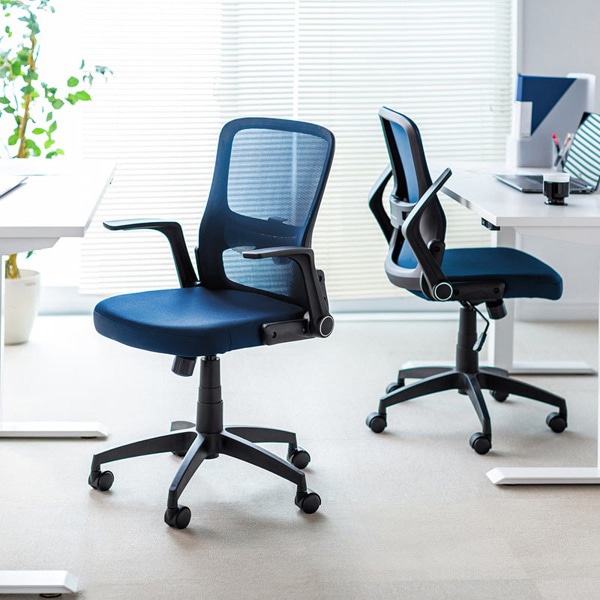 サンワサプライ メッシュチェア 肘かけ付き ブルー SNC-NET21BL 1個(ご注文単位1個)【直送品】