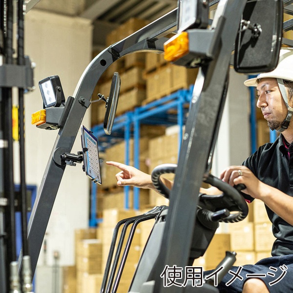 サンワサプライ マグネット取付け式タブレットホルダー 短アーム VEH-TBMG1 1個(ご注文単位1個)【直送品】