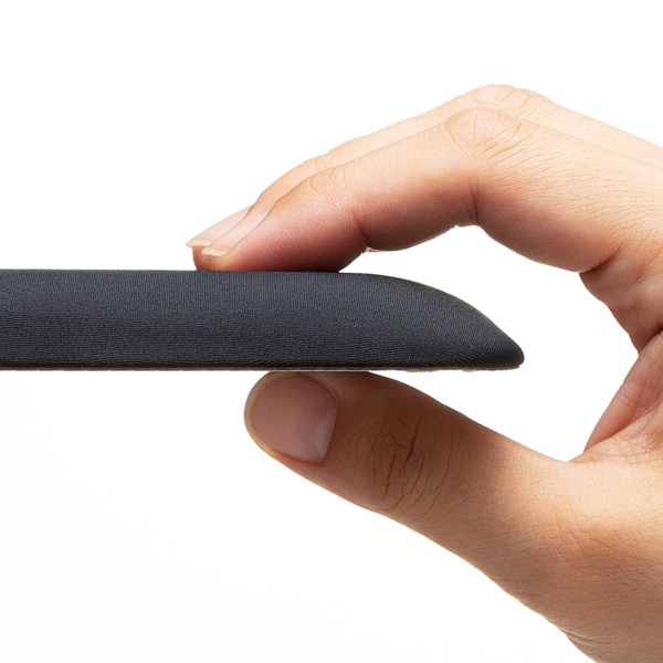 サンワサプライ 薄型リストレスト Mサイズ ブラック TOK-ERG6BK-M 1個（ご注文単位1個）【直送品】