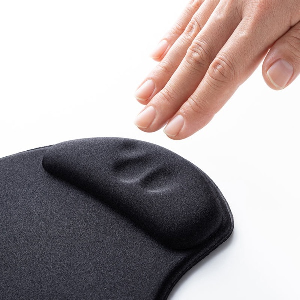 サンワサプライ 低反発リストレスト付きマウスパッド 抗菌 MPD-MU4BK 1個（ご注文単位1個）【直送品】