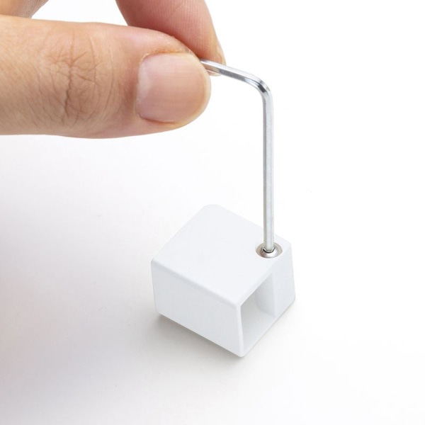 サンワサプライ LANケーブルロック SL-93 1個(ご注文単位1個)【直送品】