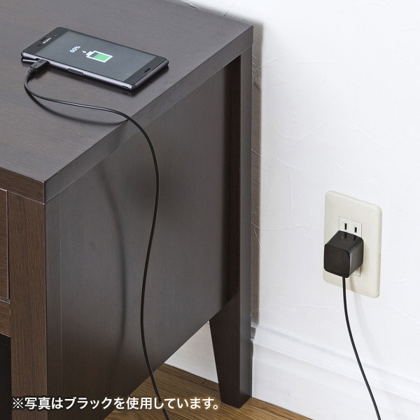 サンワサプライ microUSB ケーブル一体型AC充電器 2.1A ホワイト ACA-IP45W 1個(ご注文単位1個)【直送品】