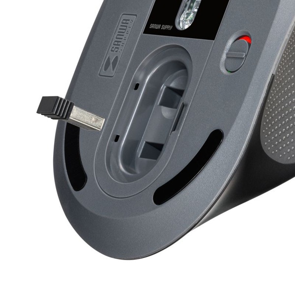 サンワサプライ 静音 ワイヤレスエルゴノミクスマウス ブラック MA-EWBS528LBK 1個（ご注文単位1個）【直送品】