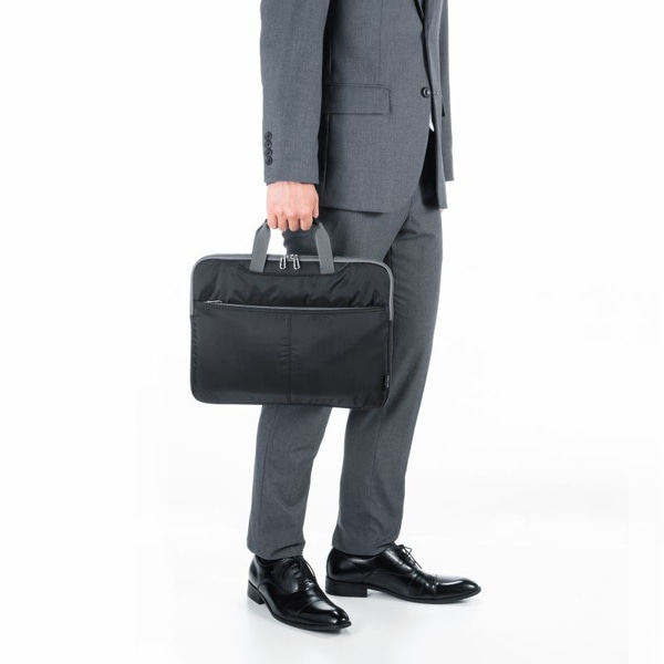 サンワサプライ 高機能PCインナーケース 13.3型ワイド ブラック IN-SN1301BK 1個（ご注文単位1個）【直送品】