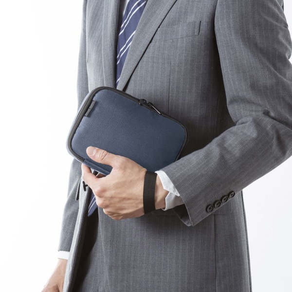 サンワサプライ トラベル小物ポーチ 195×135×55mm ネイビー IN-AD11NV 1個(ご注文単位1個)【直送品】