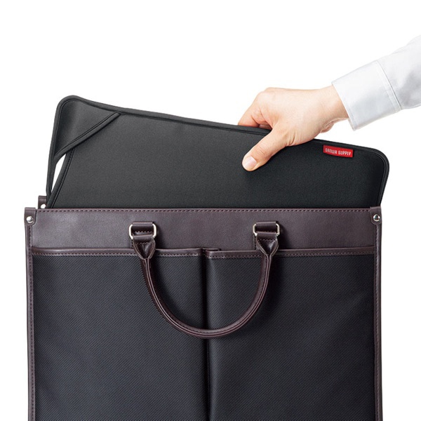 サンワサプライ PCプロテクトスーツ 15.6インチワイド IN-WETSL15BK 1個（ご注文単位1個）【直送品】