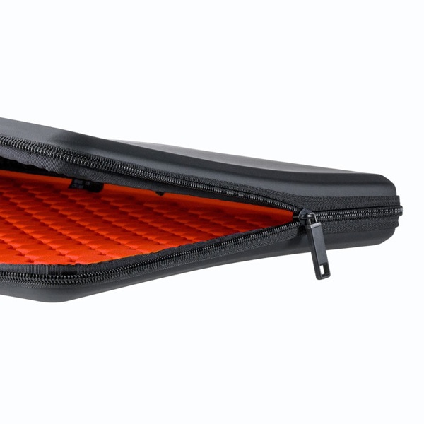 サンワサプライ セミハードPCインナーケース 15.6型ワイド対応 IN-EVA1501BK 1個（ご注文単位1個）【直送品】