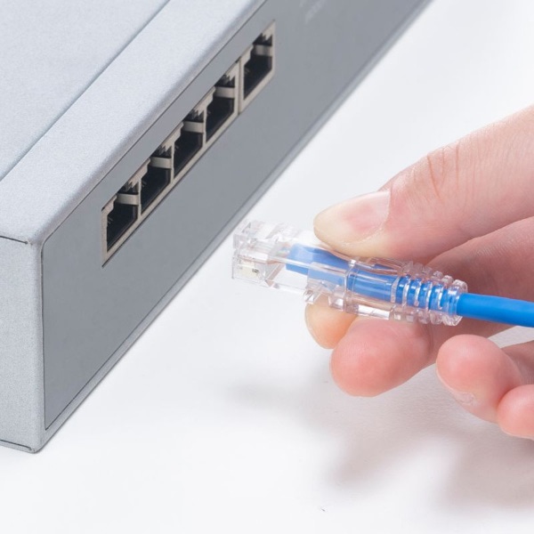 サンワサプライ LANケーブル カテゴリ6 1m ブルー KB-SL6YS-01BL 1個（ご注文単位1個）【直送品】