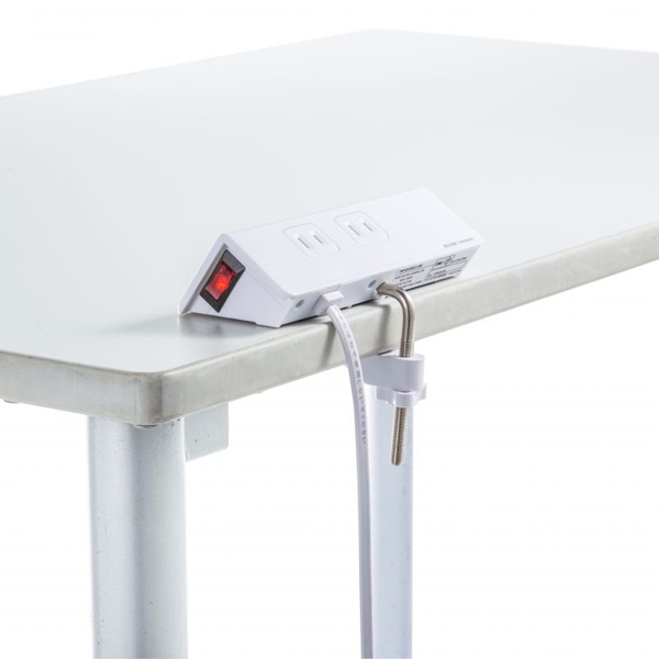 サンワサプライ クランプ固定式タップ ホワイト TAP-B105UC-3W 1個（ご注文単位1個）【直送品】