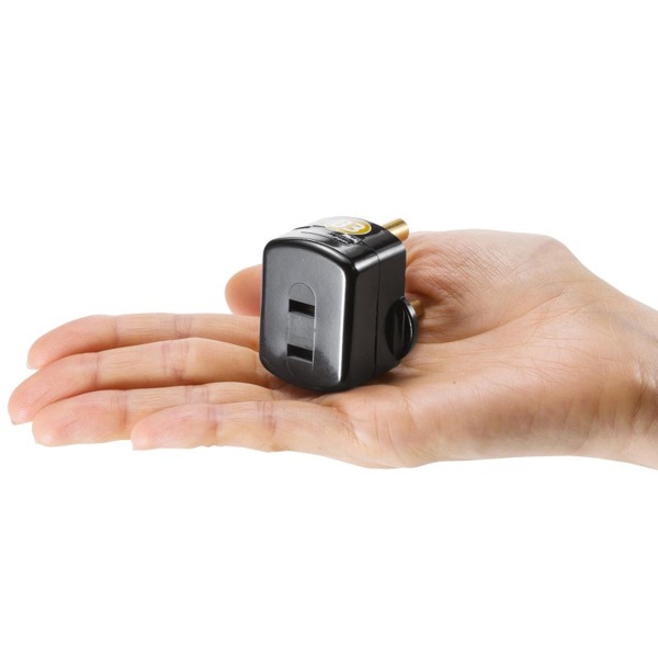 サンワサプライ 海外用プラグ変換アダプタ B3タイプ TR-AD24 1個（ご注文単位1個）【直送品】