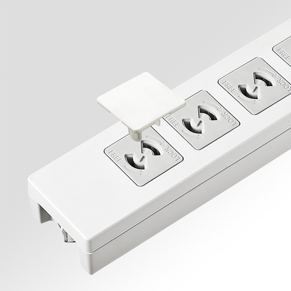 サンワサプライ コンセント安全キャップ 抜け止め用 2P用 50個入 ホワイト TAP-CAP2P50L 1個（ご注文単位1個）【直送品】