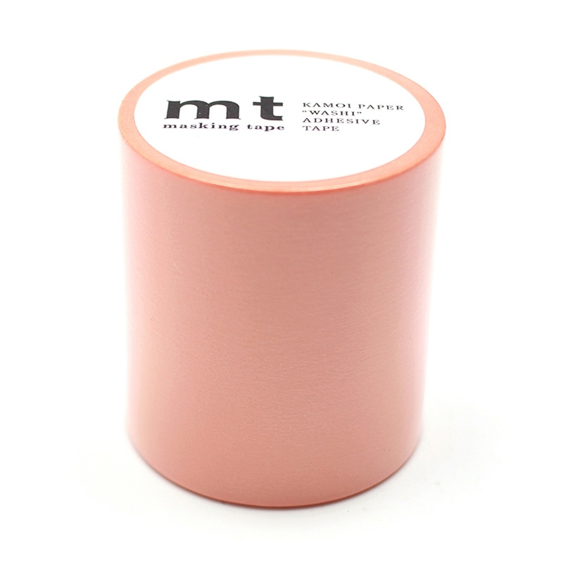 サーモンピンク