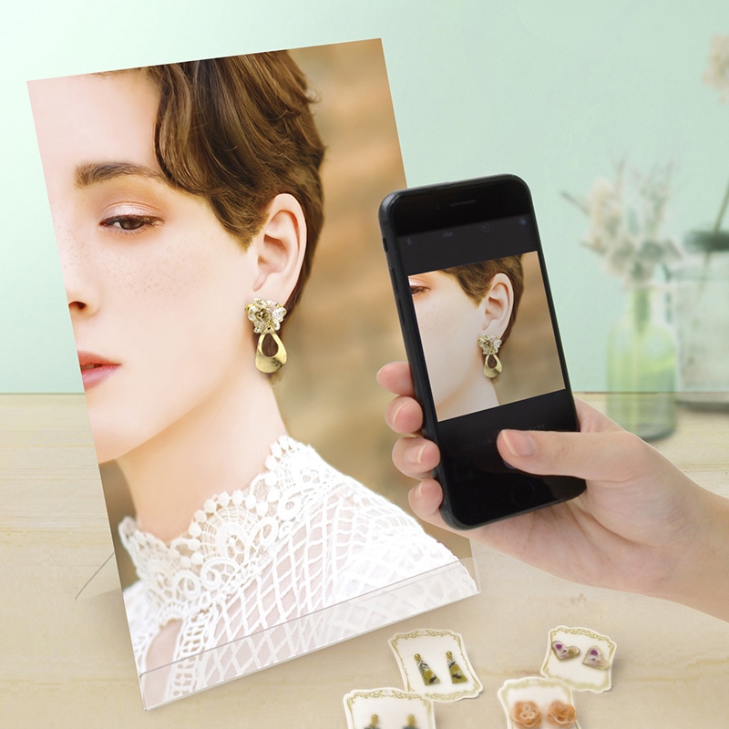 ササガワ 着画作成キット ナチュラル外国人モデルフォト ピアス 37-5013 1セット(ご注文単位1セット)【直送品】