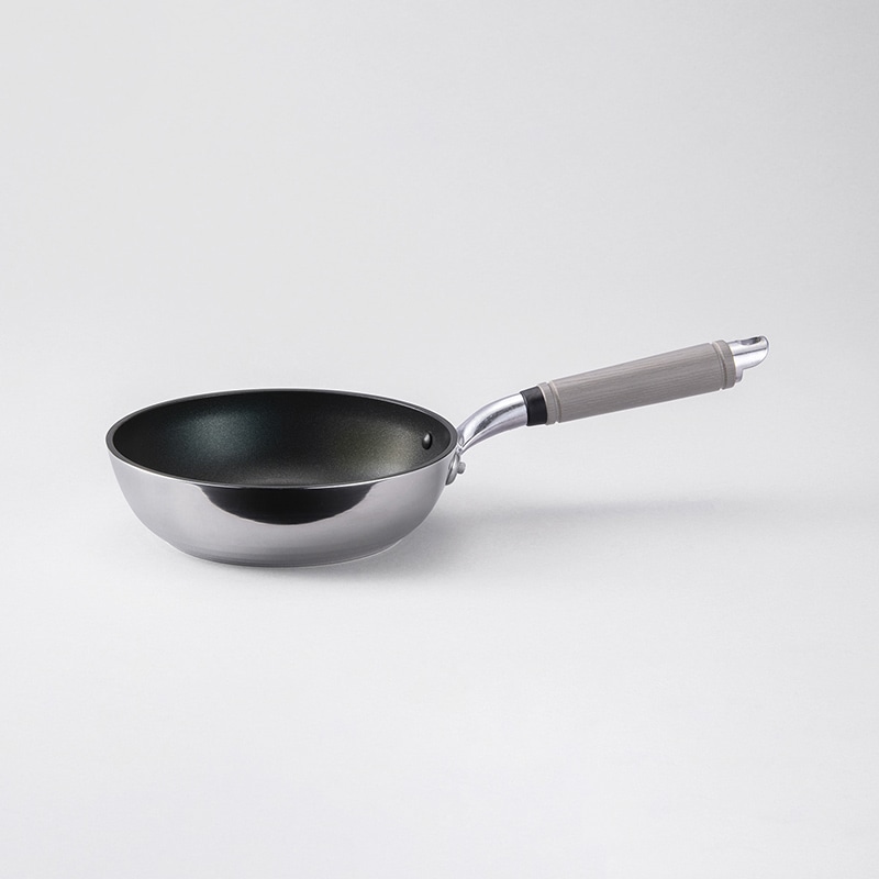 北陸アルミニウム センレンキャスト　FAN　フライパン 20cm 014408021 1個（ご注文単位1個）【直送品】