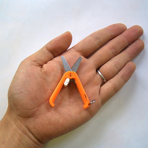 アイガーツール ジッパーシザーズ ZPS03 ブラック 1個(ご注文単位1個)【直送品】