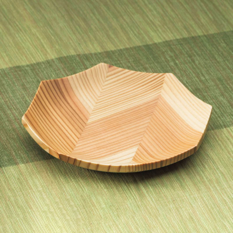 ヤマコー 杉 矢羽材八角皿 小 38070 1個(ご注文単位1個)【直送品】