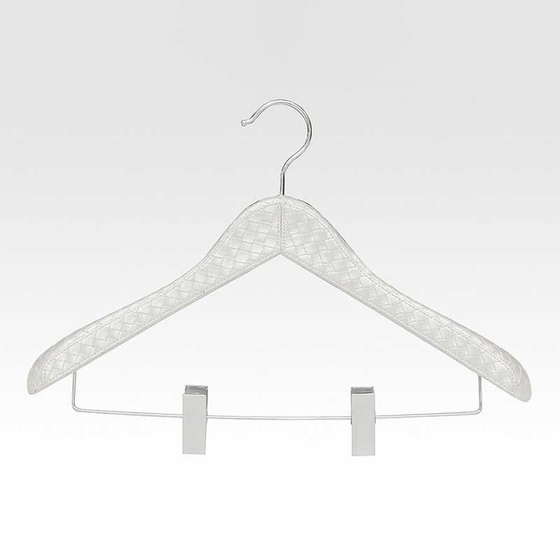 シンビ 合皮巻きハンガー　TM-R ピンチ付き ホワイト 1個（ご注文単位1個）【直送品】