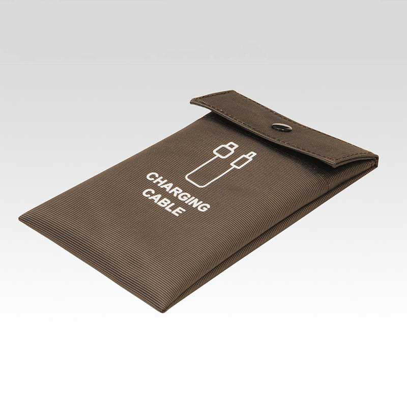 シンビ 充電器ポーチ 茶 1個(ご注文単位3個)【直送品】