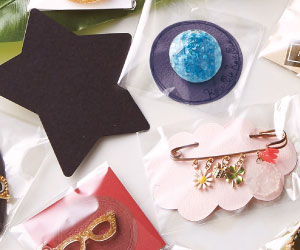 抜き型カラーカード