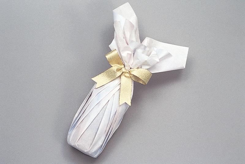 ラッピングアレンジ_ビン包み(風呂敷包み応用)