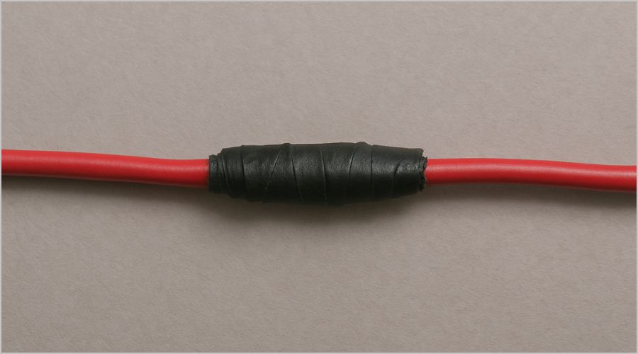 絶縁テープを使った簡単な応急処置