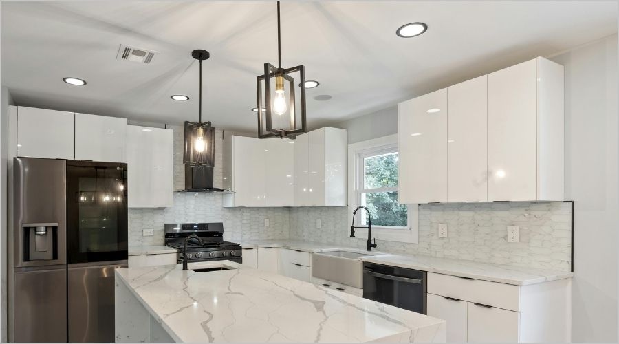 キッチン・作業スペースに適した照明器具