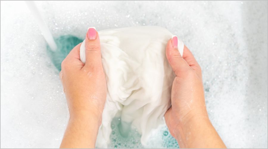 酸素系漂白剤使い方大全｜塩素系と迷う方必見！用途別使い分け術