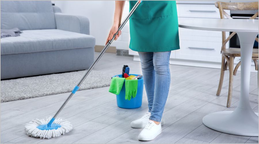 初心者でもできる！モップの使い方の基本手順