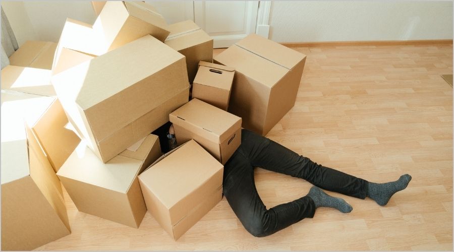 【保管編】使用後のダンボールを省スペースで収納し、湿気やカビを防ぎながら再利用する方法