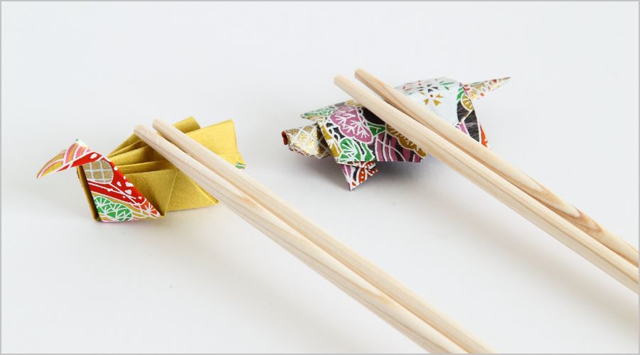 割り箸袋で作る箸置きアイデア5選｜折り方と和食卓での実用例