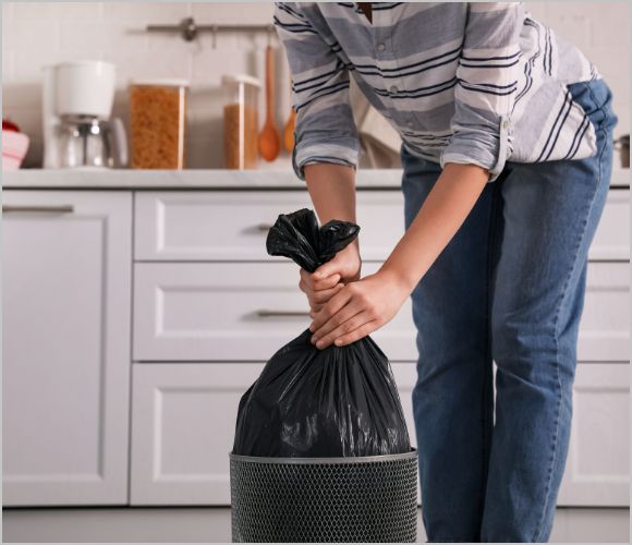 ゴミ袋の結び方のコツ!紐なし・パンパンでもほどけない裏技を紹介
