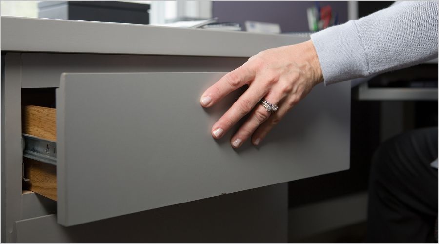 1. 書類用引き出しを使ったOPP袋の収納