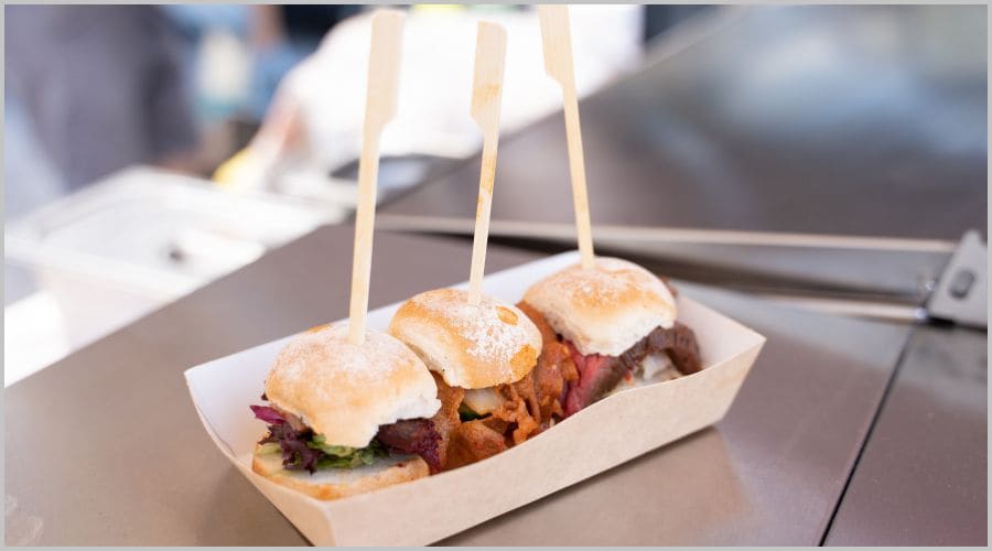 電子レンジ対応の食品トレー、まず押さえるポイント