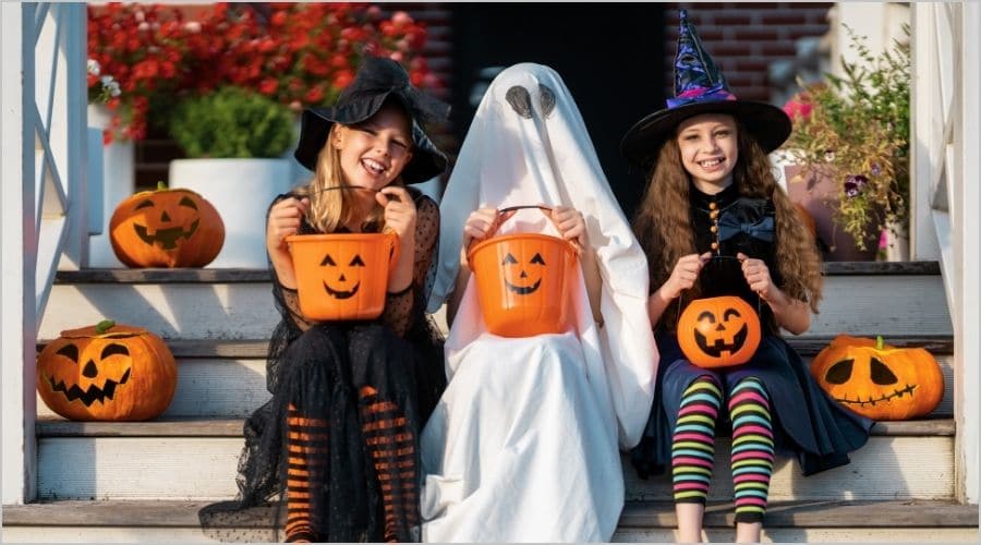 ハロウィンの定番風習と由来"
