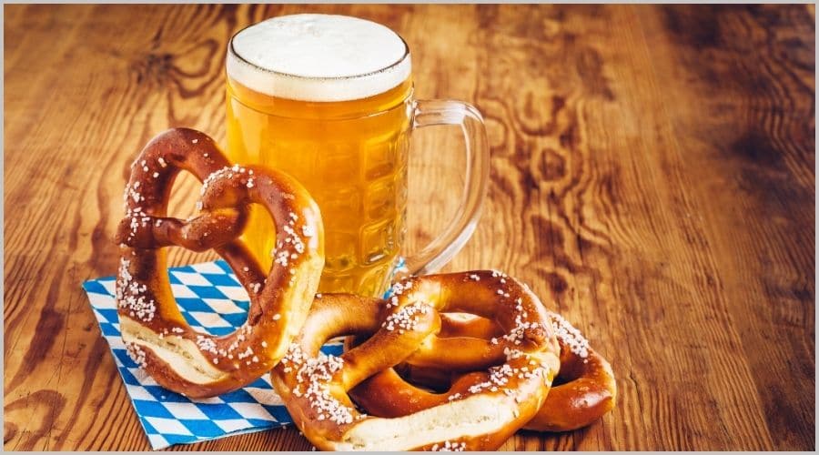 オクトーバーフェストとは？開催時期・服装・定番料理まで一挙解説