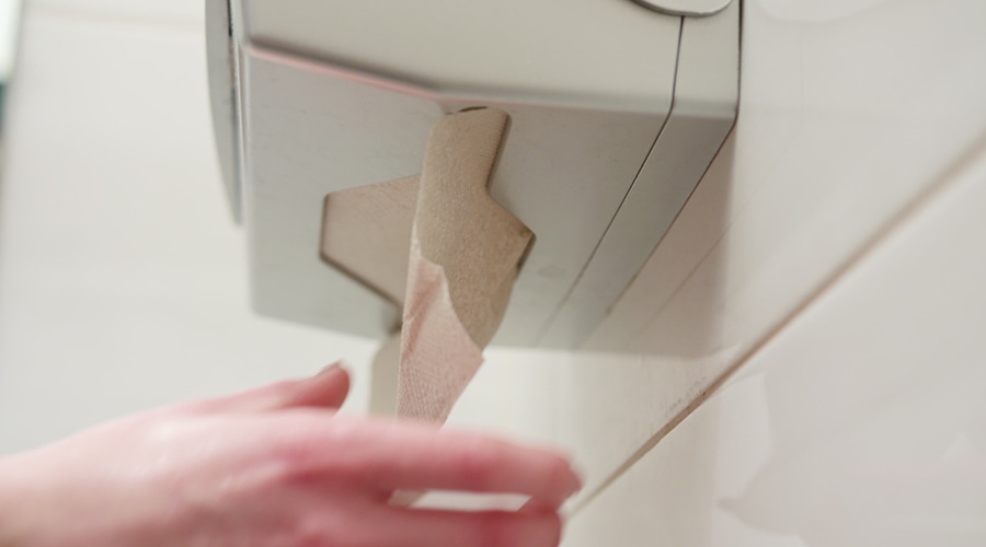 ペーパータオルの使い方と素材の選び方