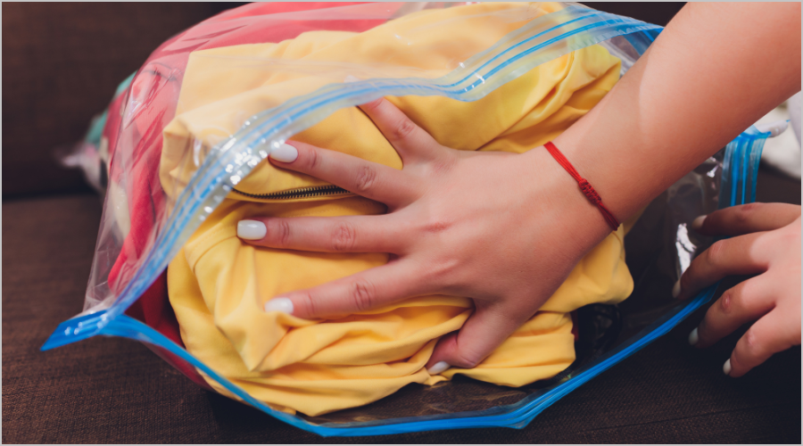 衣類のパッキングに