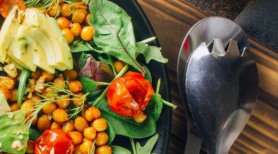 プラスチック先割れスプーン