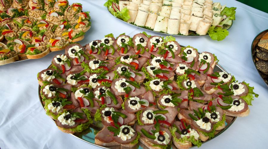 オードブル容器