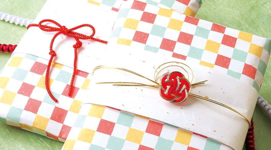 包装紙の包み方について