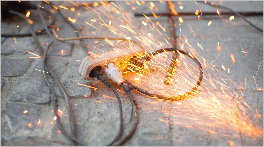 アース線の役割と重要性