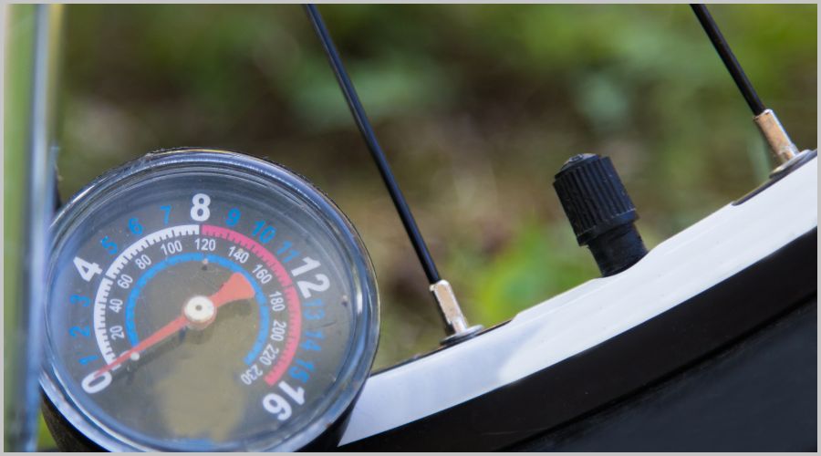 空気圧計の使い方と読み方