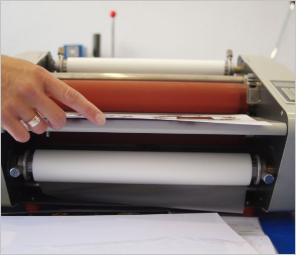 パウチとは？その基礎知識と使い方、選び方の初心者向けガイド