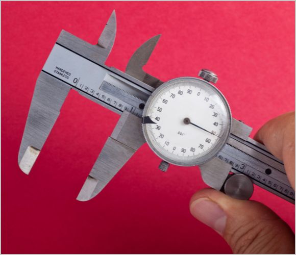 知っておきたい！ノギス読み方の基礎から応用例まで完全ガイド