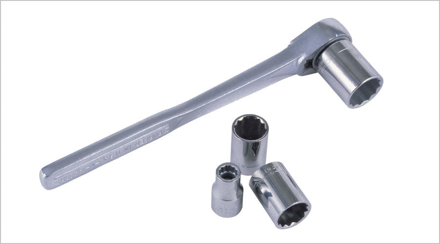 ソケットレンチとは？手動で使える便利な締め付け工具