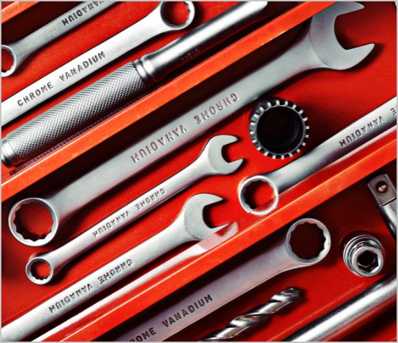 スパナ レンチ 違いを徹底解説｜利用シーンと使い分け方は？