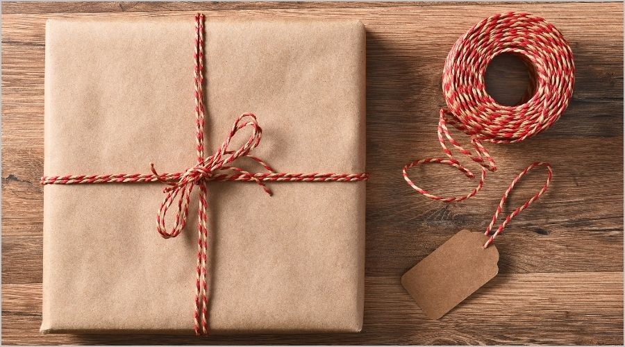 ラッピング紐でナチュラルなイメージ作り