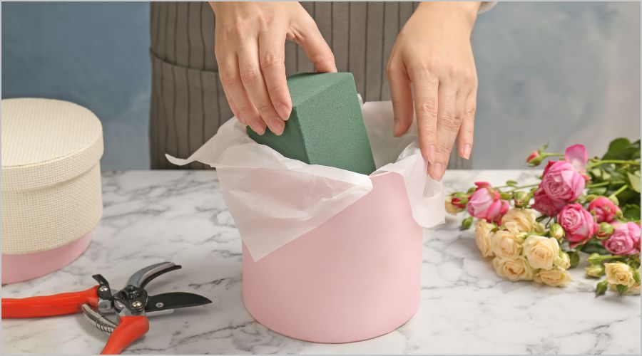 オアシスとは？フラワーアレンジに欠かせない基礎知識と活用術