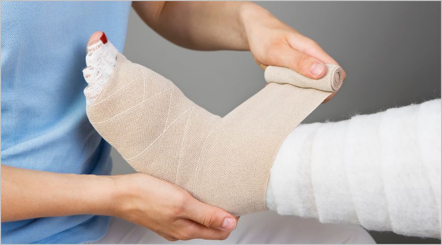 三角巾の付け方完全ガイド｜初心者におすすめの5ステップ